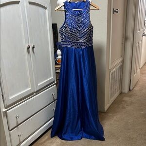 Elegant Blue Sleeveless Dress